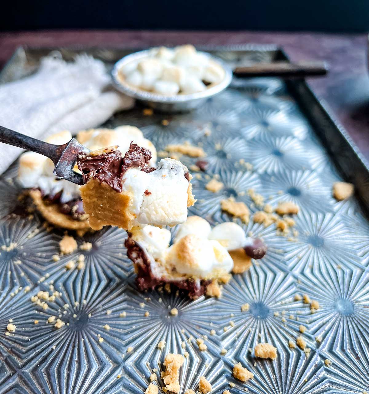 Easy S’mores Mini Pies (Oven or Air Fryer)